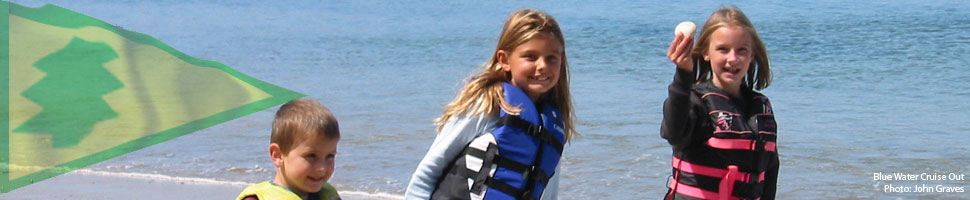 Children with life jackets